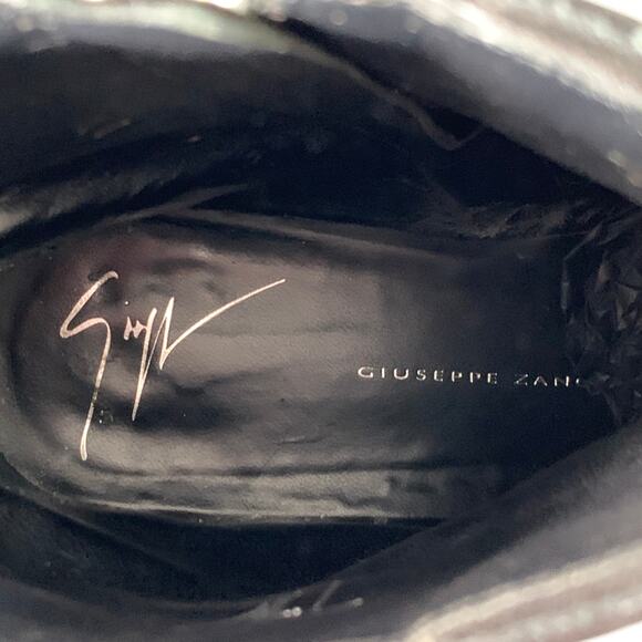 GIUSEPPE ZANOTTI Size 5 Black Leather Chain Side Zipper Ankle Boots - Picture 7 of 8